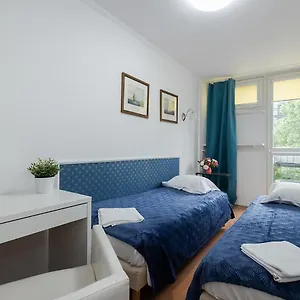 Unit By Metro Rondo Onz Short Rent Idealne Na W Warszawie , Warszawa Polska